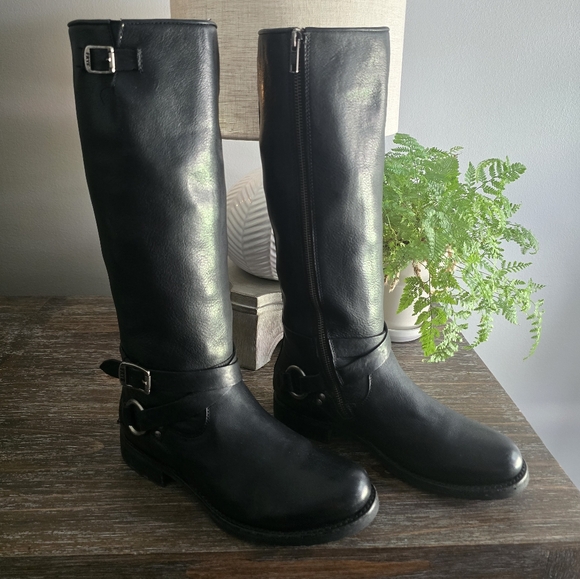 FRYE Womens Veronica Black Leather Side Zip Harness Tall Boots Size 8.5B